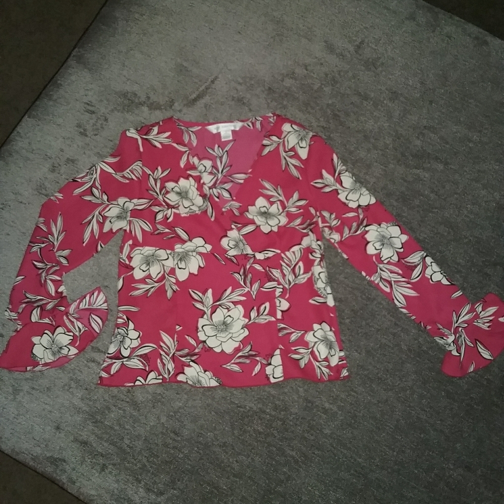 Petite Sophisticate Floral Top/Blouse Sz 2
